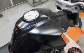 KTM 990 SUPER DUKE 2011