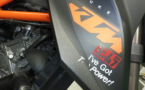 KTM 1290 SUPER DUKE R 2016