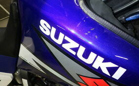 SUZUKI DR650 2004
