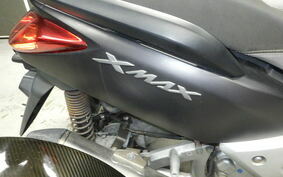 YAMAHA X-MAX 250 TRIKE SG22