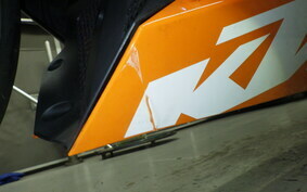 KTM 1190 RC8 R 2016 VR440