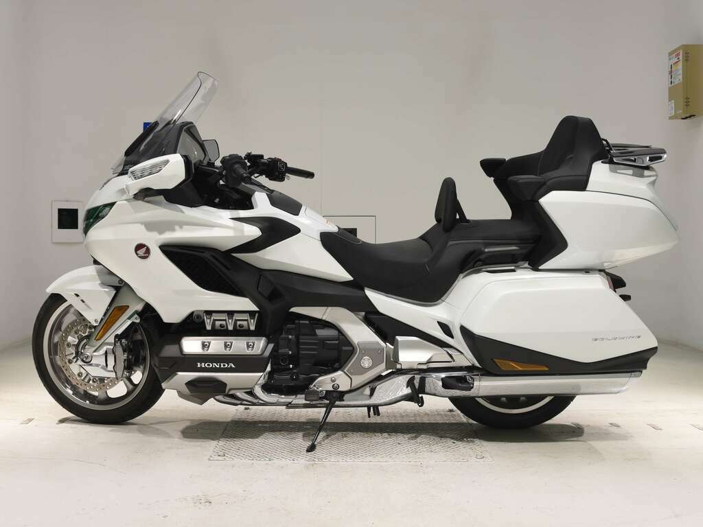 Honda Gl Gold Wing Tour Dct Sc Online Motobay Su