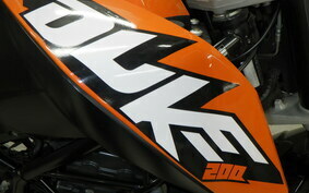 KTM 200 DUKE JUC4D
