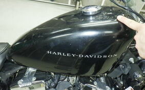 HARLEY XL1200C 2004