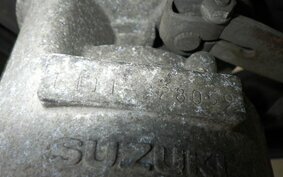 SUZUKI ADDRESS V100 CE11A