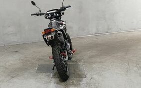 HONDA XR230 MOTARD MD36