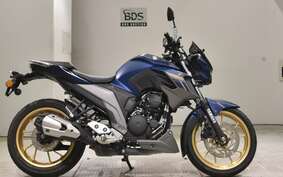 YAMAHA FZS25