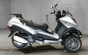 PIAGGIO MP3 250 RL M472