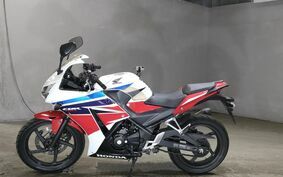 HONDA CBR250R MC41