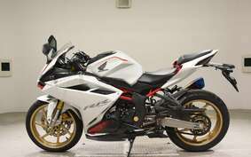 HONDA CBR250RR A MC51