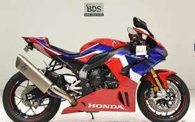 HONDA CBR1000RR RSP 2020 SC82