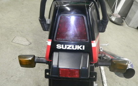 SUZUKI GSX-R750 1987 GR71G