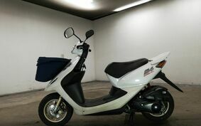 HONDA DIO Z4 AF63