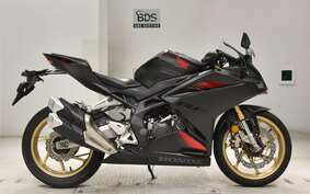 HONDA CBR250RR A MC51