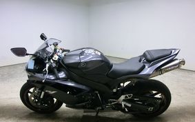 YAMAHA YZF-R1 Fi 2007 RN20