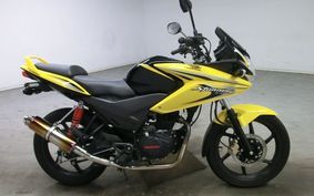 HONDA CBF125 JC40