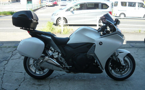 HONDA VFR1200F 2010 SC63