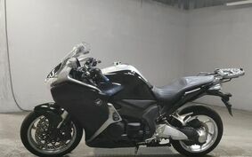 HONDA VFR1200F DCT 2014 SC63