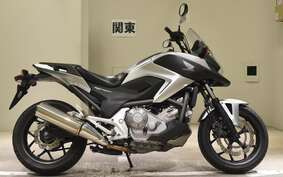 HONDA NC 700 X LD A 2013 RC63