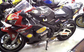 HONDA CBR600RR 2003 PC37