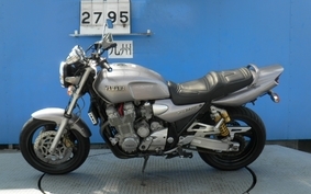 YAMAHA XJR1300 1998 RP01J