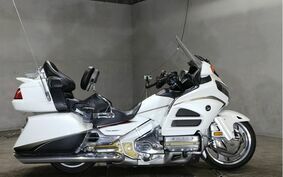 HONDA GL 1800 GOLD WING 2012 SC68