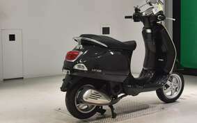 VESPA LX125