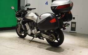 YAMAHA FZS1000 FAZER 2002 RN06