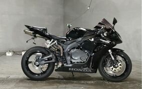 HONDA CBR1000RR 2006 SC57