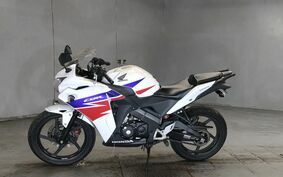 HONDA CBR125R JC50