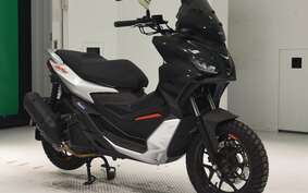 APRILIA SR GT200