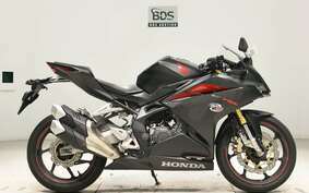 HONDA CBR250RR A MC51