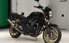 YAMAHA XJR1300 2004 RP03J