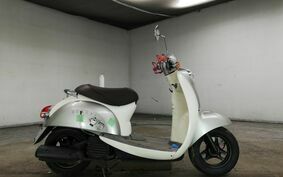 HONDA CREA SCOOPY I AF55