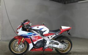 HONDA CBR1000RR SPECIAL EDITION 2016 SC59