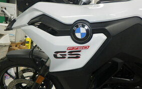 BMW F750GS 2020 0B08