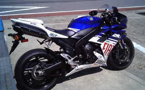 YAMAHA YZF-R1 2009 RN20