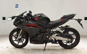 HONDA CBR250RR A MC51