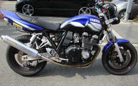 YAMAHA XJR400 R 2001 RH02J