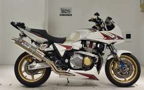 HONDA CB1300SB SUPER BOLDOR A 2005 SC54