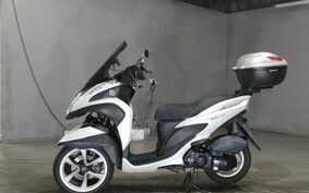 YAMAHA TRICITY 125 SE82J