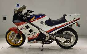 HONDA VFR750F 1987 RC24