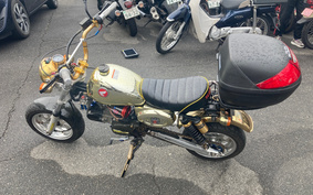 HONDA MONKEY GOLD Z50J