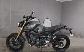 YAMAHA MT-09 RN34J