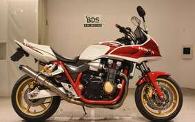 HONDA CB1300SB SUPER BOLDOR A 2006 SC54