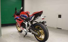 HONDA CBR250RR MC51