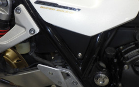 HONDA CB1300SB SUPER BOLDOR A 2012 SC54