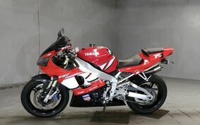 YAMAHA YZF-R1 2001 RN04