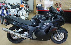 HONDA CBR1100XX 1999 SC35