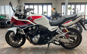 HONDA CB1300SB SUPER BOLDOR ABS 2014 SC54